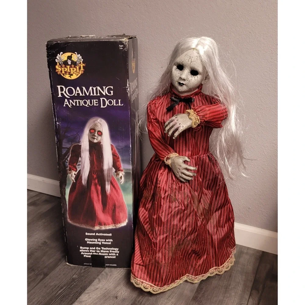 Spirit Halloween Roaming Antique Doll Animatronic Halloween Prop (2016)